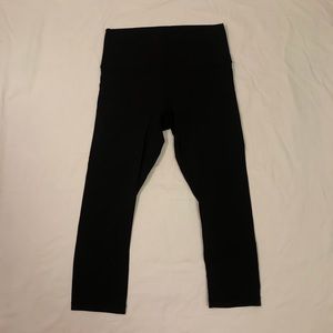 Lululemon Wunder Under Crop